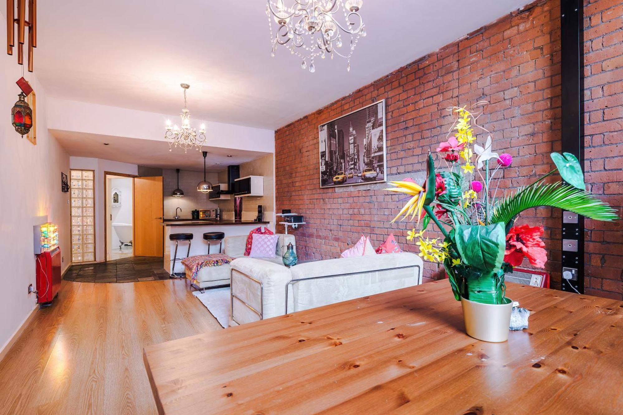 Central Northern Quarter Two Bedroom Apartment Manchester Exterior photo